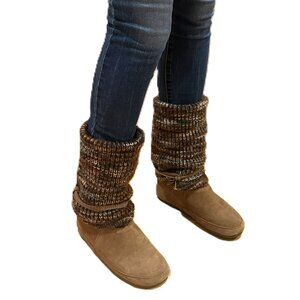 BearPaw Women size 10 flat tan suede boot, knit calf high knee high BOHO upper
